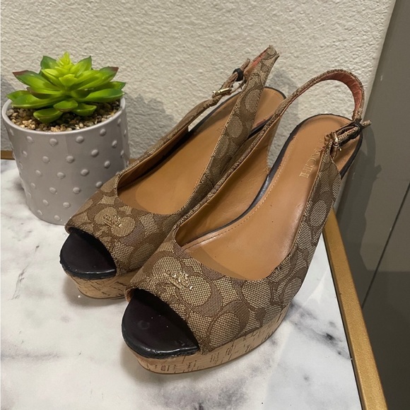 COACH Ferry Khaki Signature Canvas Open Toe Cork Platform Wedge Sandals - Picture 6 of 9